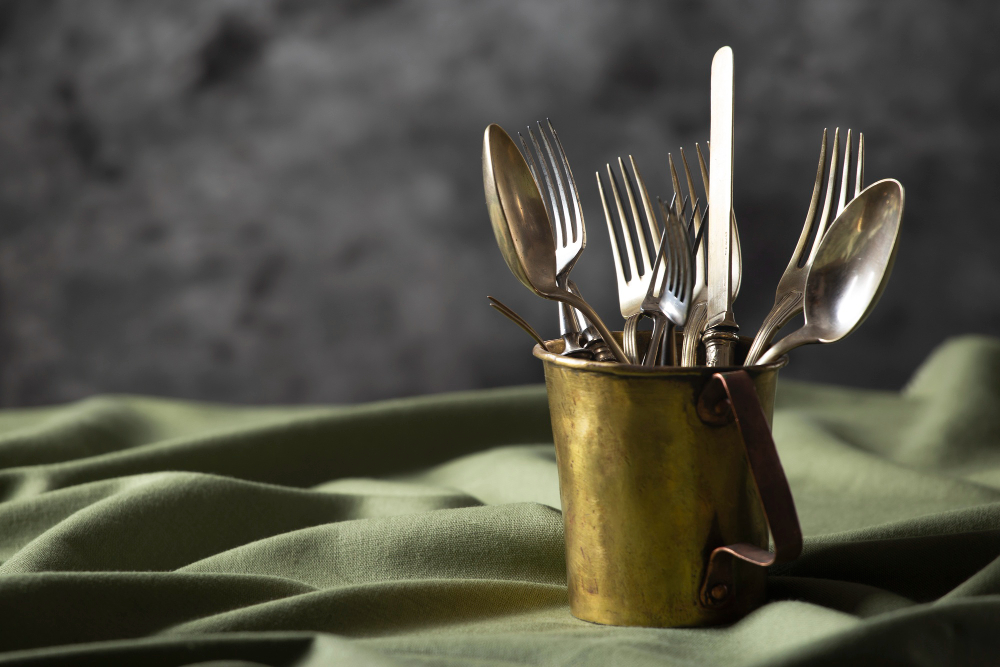 Cutlery Holders: Why They’re a Must-Have and Our Top 7 Picks